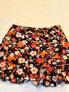 Cupshe Black Floral Wrap Skirt with Orange, Red, and Cream Flowers